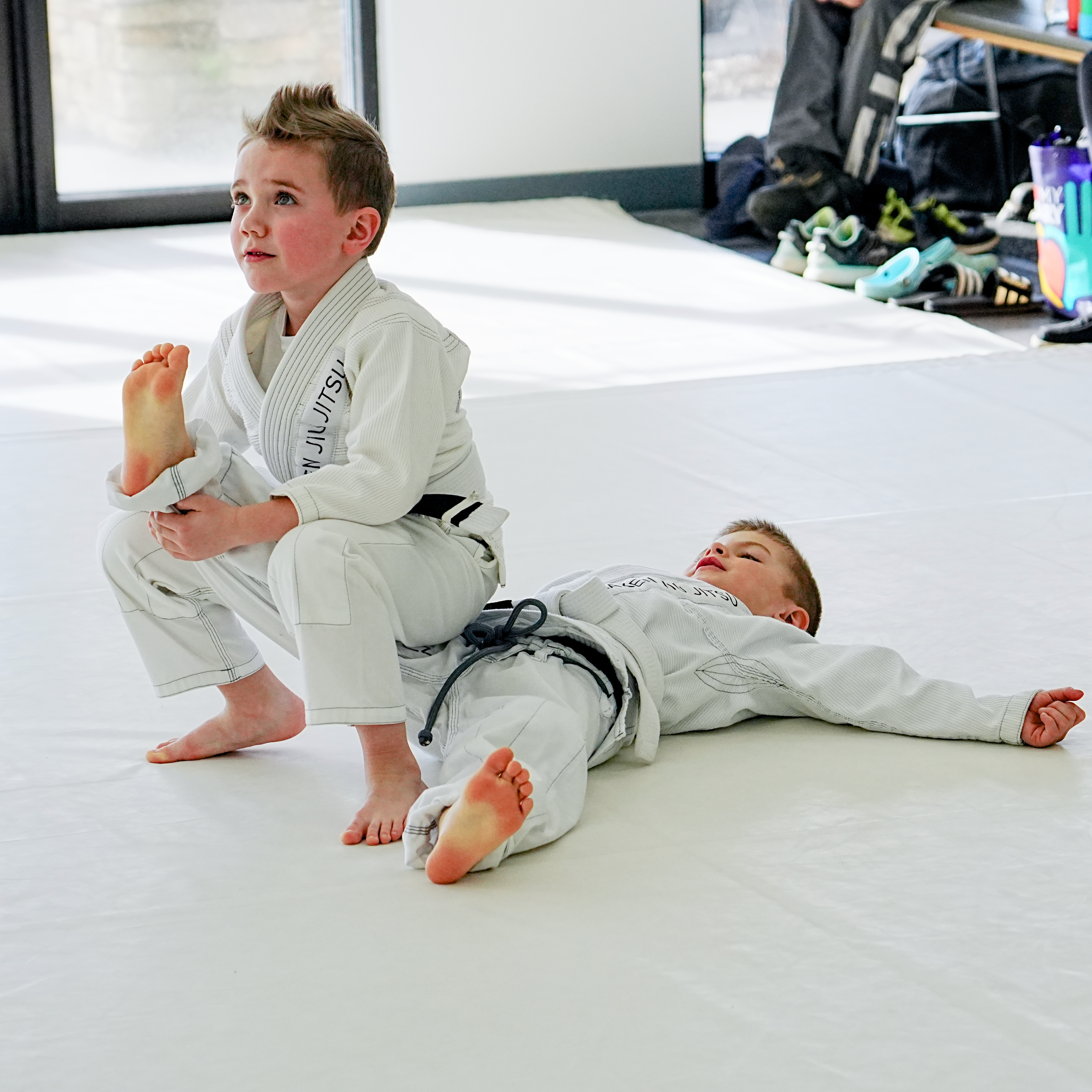 Children training self defense Children training self defense